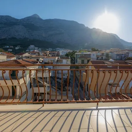 The Double View Apartament Makarska
