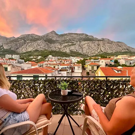 Sea And Mountain Views - Old Town Appartement *